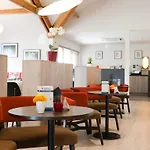 Western Hotel