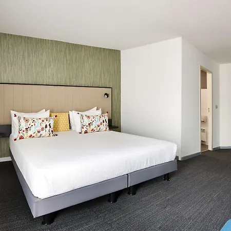 Western Hotel 3*